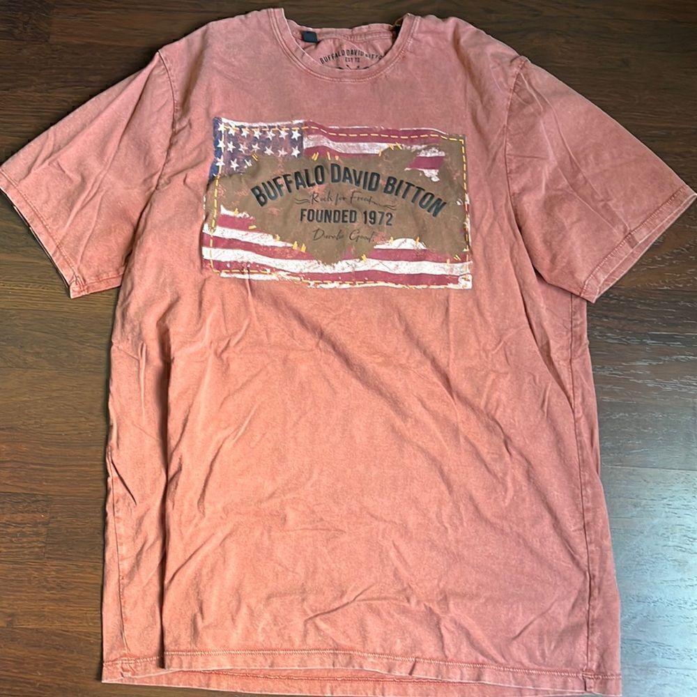 Buffalo Tee